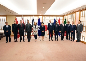 Photo session between FM Kamikawa and Ambassadors to the North Atlantic Treaty Organization