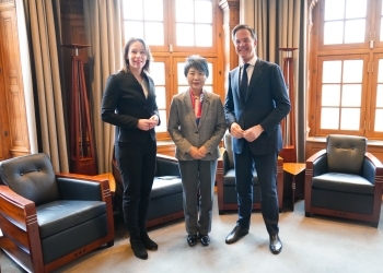 (Photo) Courtesy Call on Prime Minister Rutte of the Netherlands by Foreign Minister Kamikawa