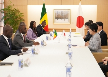 Meeting between Foreign Minister KAMIKAWA and Mr. KA, Minister of Economy, Planning and Cooperation of Senegal