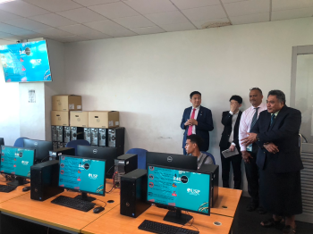 State Minister Takei visited the University of the South Pacific (USP)