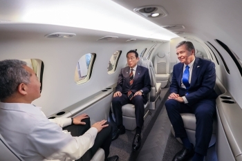 Prime Minister Kishida received briefings on the small business jet aircraft