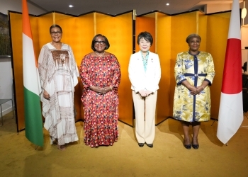 (Photo) Foreign Minister Kamikawa and the Women Leaders of Côte d'Ivoire