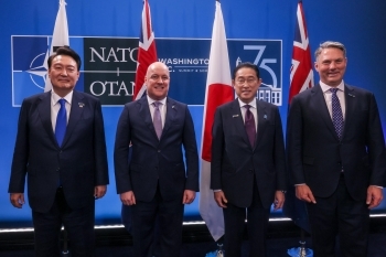 Four Members of the Japan-Australia-New Zealand-ROK Leaders’ Meeting