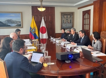 (Photo) The 7th Japan-Ecuador Policy Consultation
