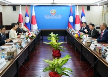 The Ministers are having a meeting.