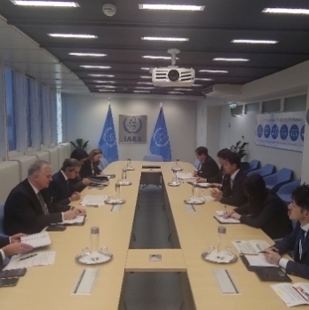 State Minister Miyaji meeting with Director General Grossi