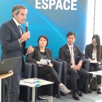 State Minister Miyaji listens to the speeches of concerned parties at this side event