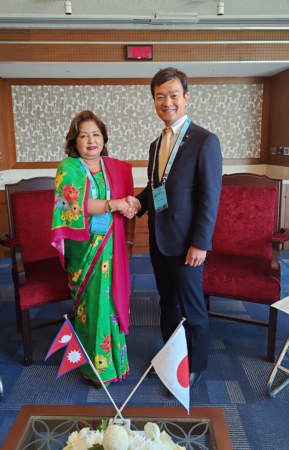 Mr. MIYAJI Takuma, State Minister for Foreign Affairs is shaking hands with Dr. Arzu Rana Deuba, Minister of Foreign Affairs of Nepal