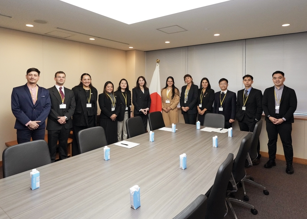 Group photo of participants