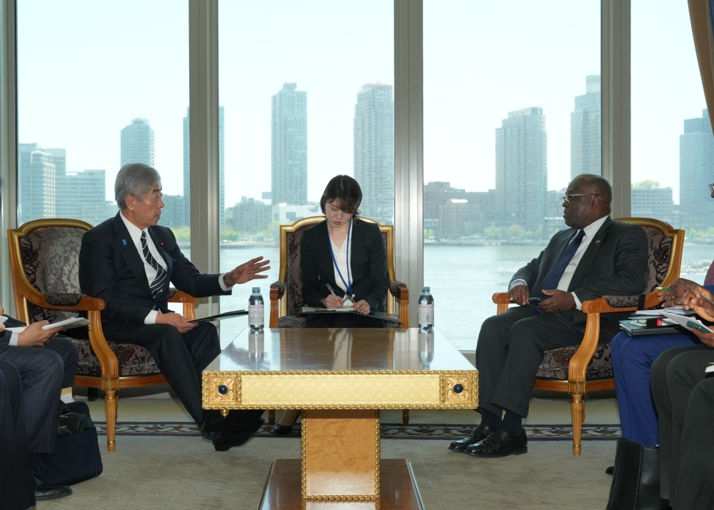 Foreign Minister iwaya is talking with Mr. Agyeman, the Chair of the Third Session of the Preparatory Committee for the 2026 NPT Review Conference