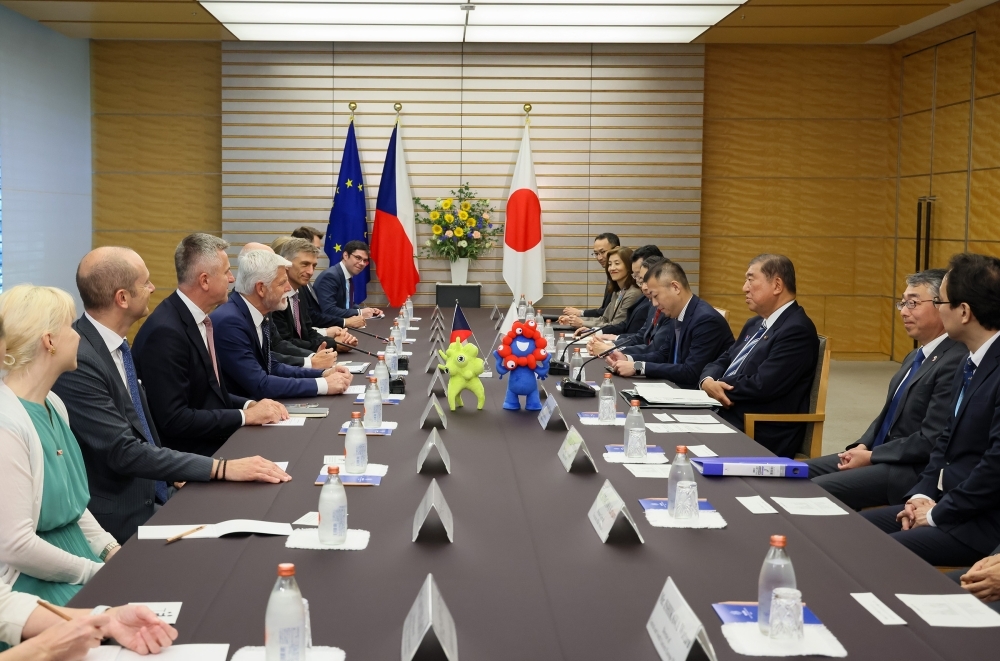 Prime Minister Ishiba is talking wtih H.E. Mr. Petr PAVEL, President of the Czech Republic