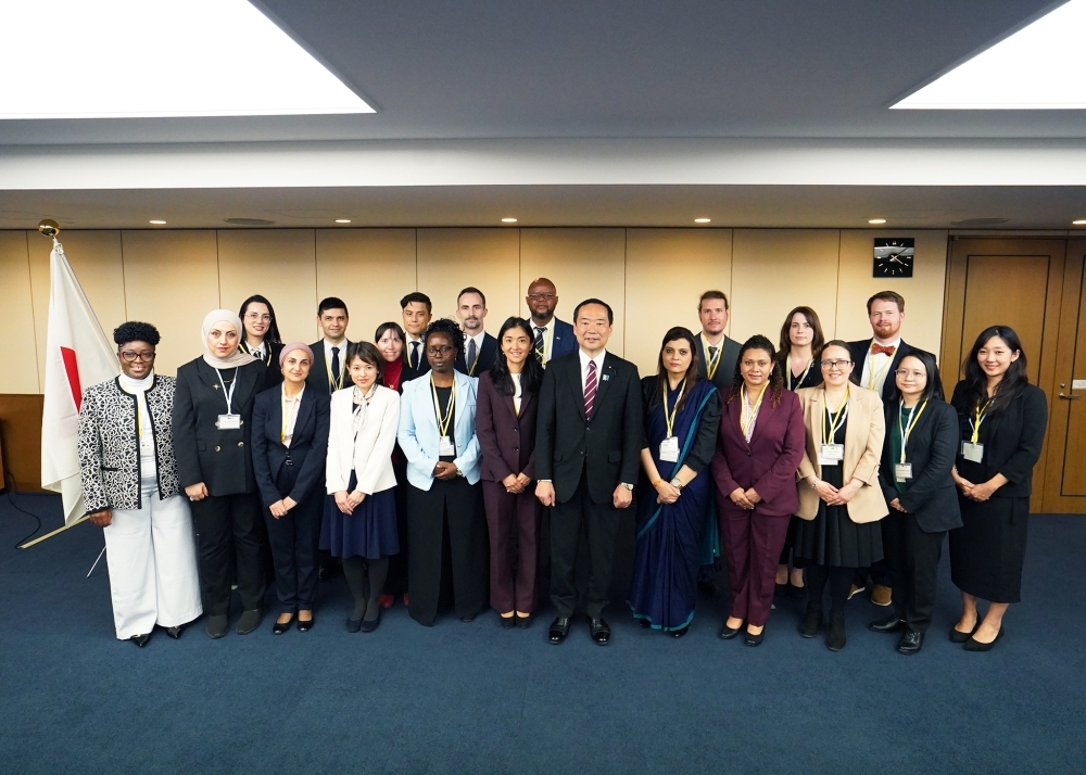 Group photo with culture course participants