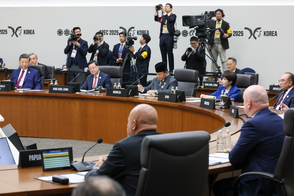 Prime Minister Takaichi attending the first session of the APEC Economic Leaders’ Meeting