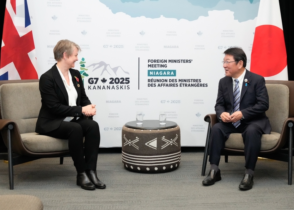 Meeting between Foreign Minister MOTEGI and Rt Hon COOPER, Secretary of State for Foreign, Commonwealth and Development Affairs of the United Kingdom