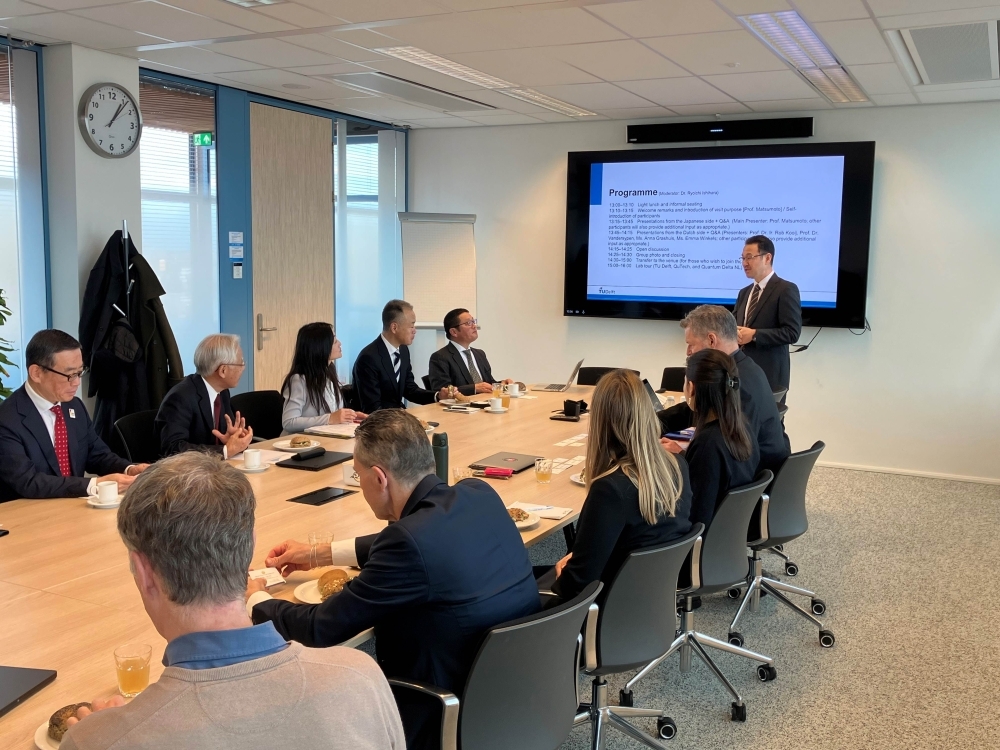 Exchange of views at Delft University of Technology