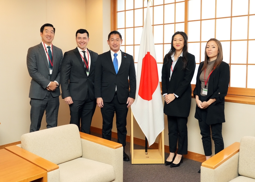 Parliamentary Vice-Minister ONISHI and Japanese American Yonsei Young Leaders