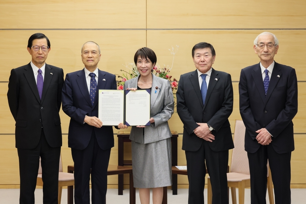 Prime Minister Takaichi receiving a courtesy call from the Japan Australia Business Co-operation Committee