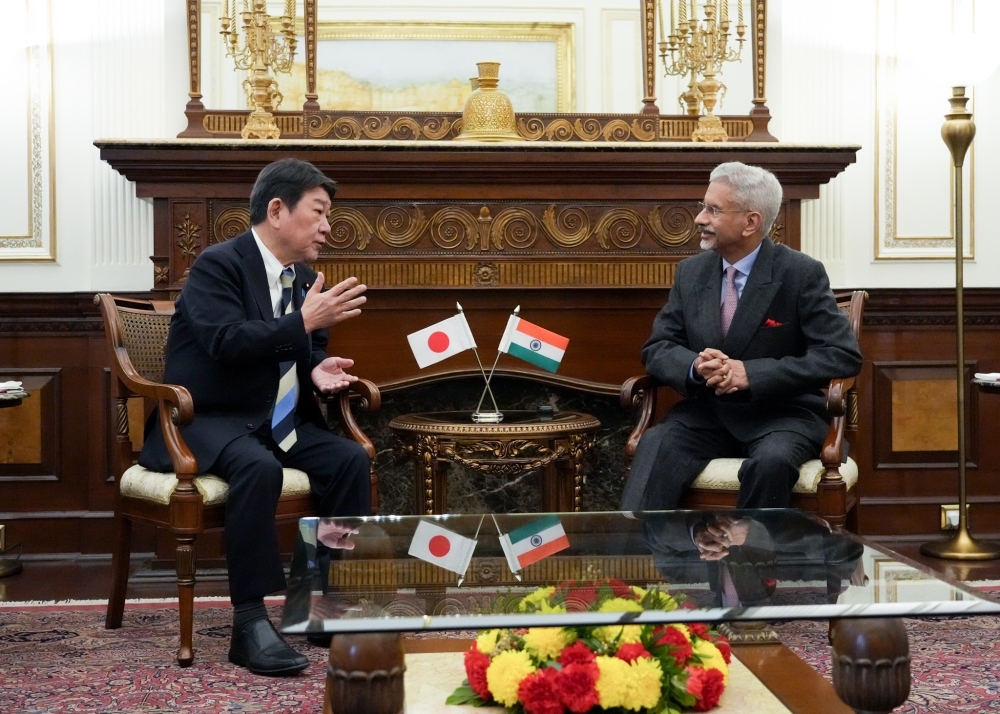Minister MOTEGI having a one-on-one meeting with H.E. Mr. Narendra Modi, Prime Minister of India