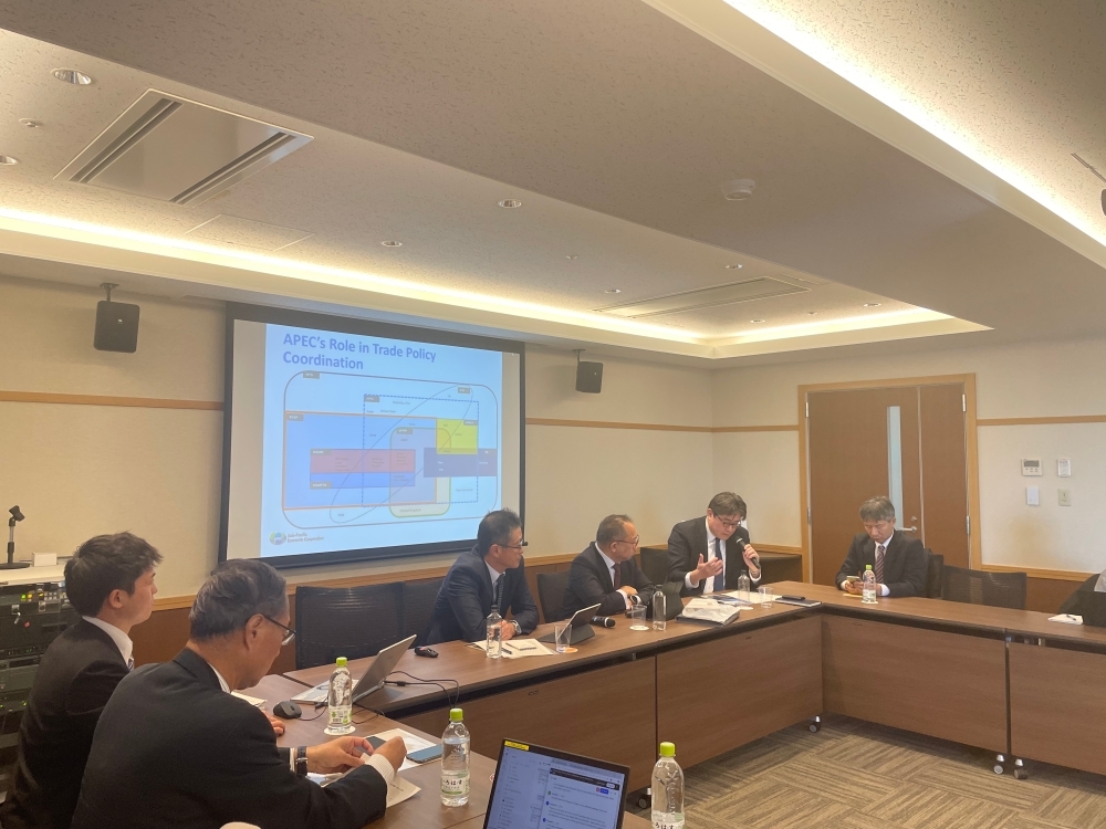 A lecture by Mr. Pedrosa at the University of Tokyo's Graduate School of Public Policy