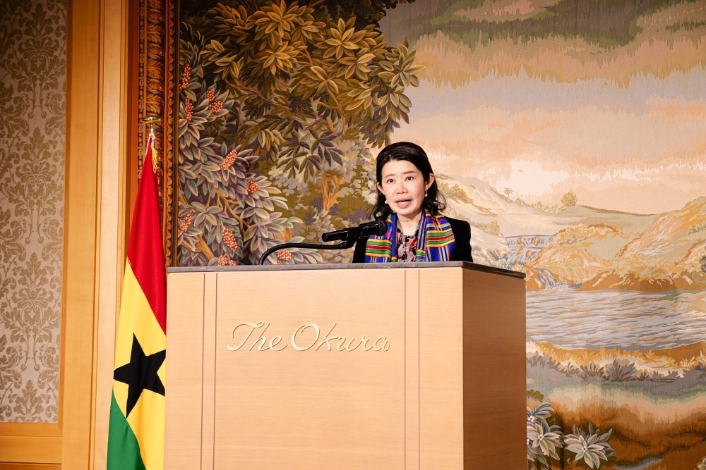 State Minister KUNIMITSU greeting at the reception