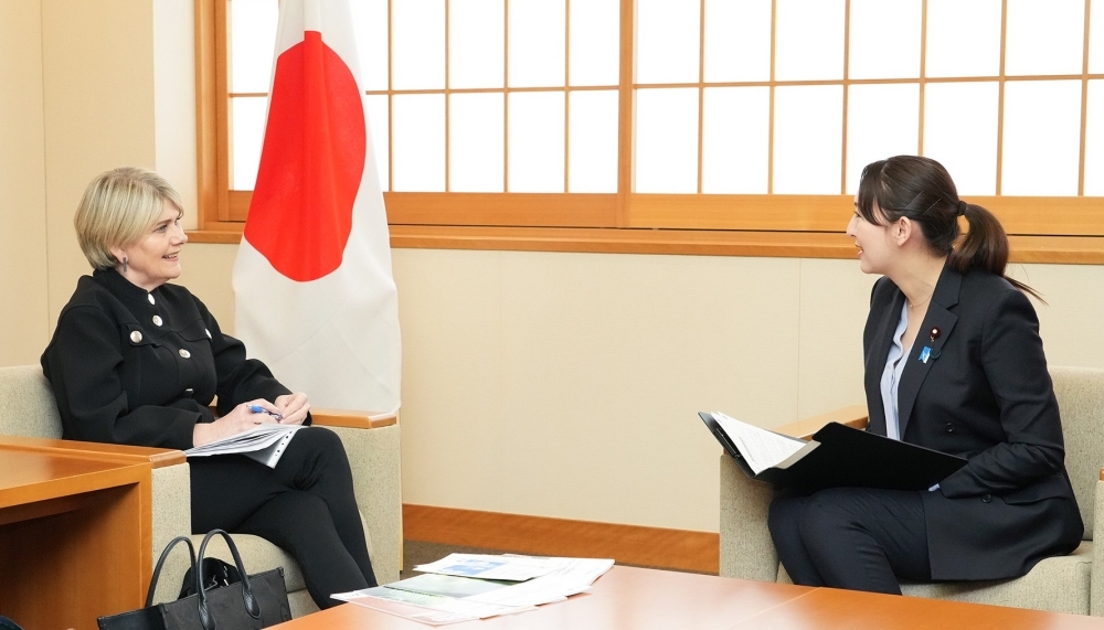 Exchange of Views between Parliamentary Vice-Minister ERI and Ms. Árnadóttir, Director of the OECD Development Centre