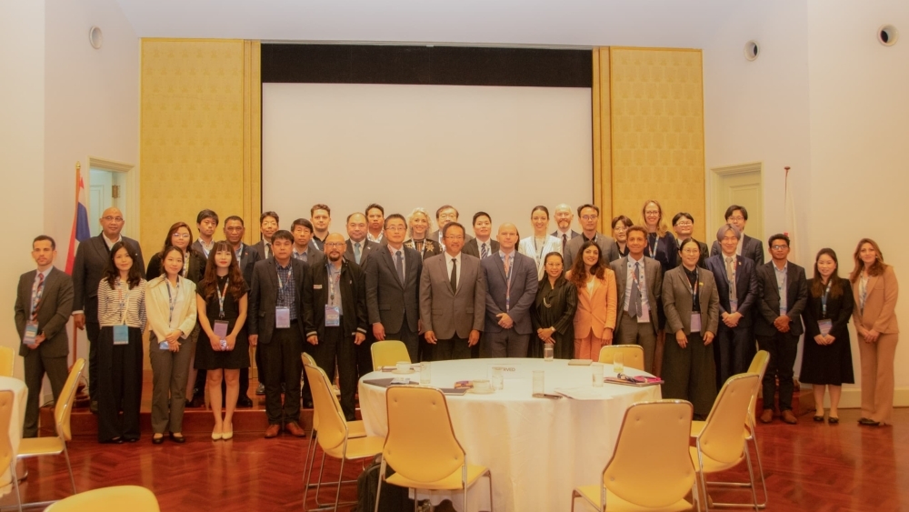 Group photo of participants