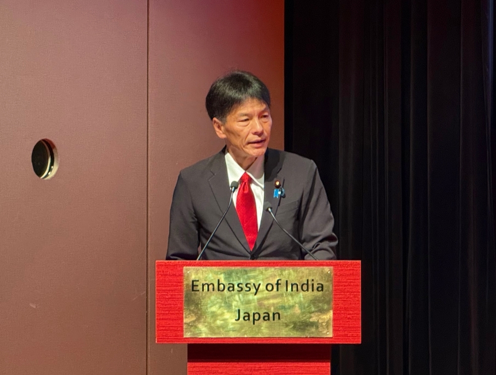 Parliamentary Vice-Minister SHIMADA giving a greeting at the Ceremony Celebrating