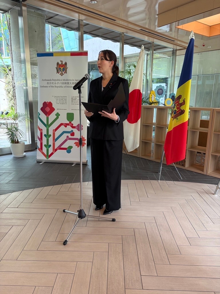 Parliamentary Vice-Minister ERI delivering remarks on behalf of the Ministry of Foreign Affairs