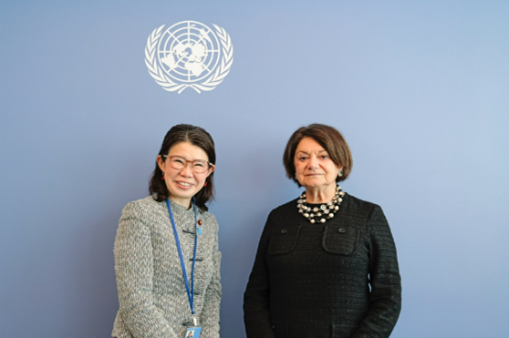 Photo of State Minister KUNIMITSU and Under-Secretary-General DiCarlo