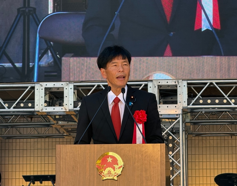 Parliamentary Vice-Minister SHIMADA delivered a speech at the opening ceremony