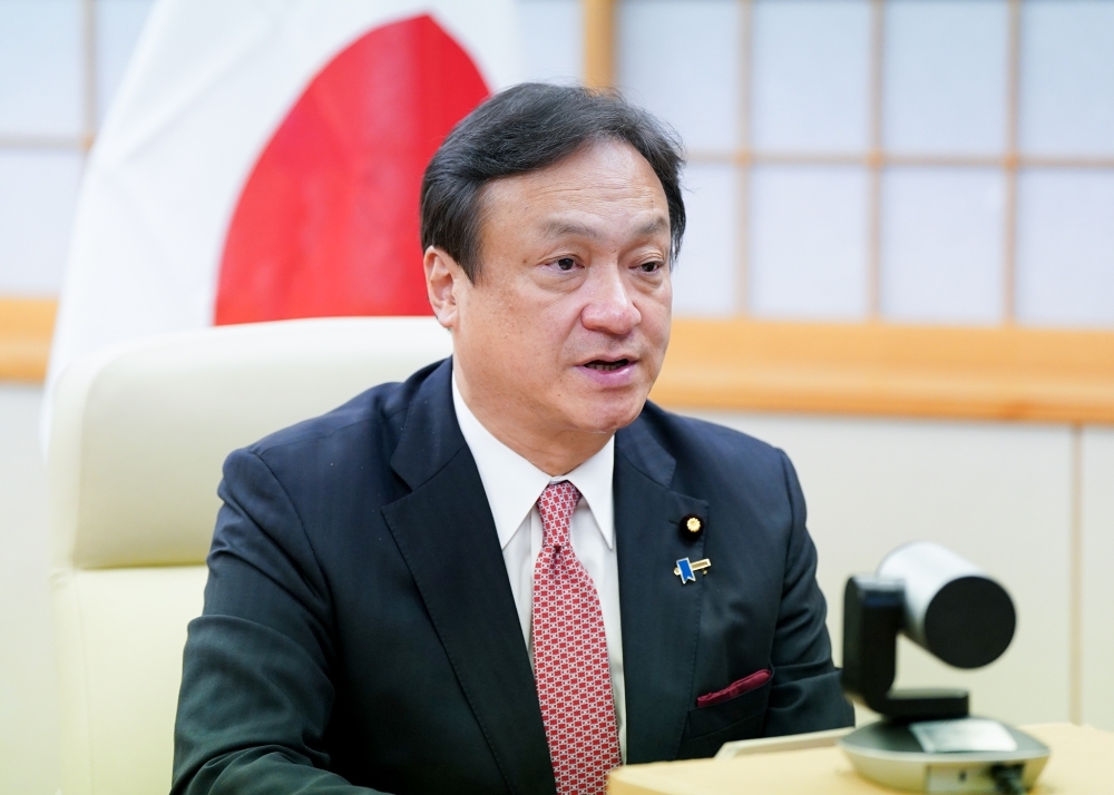 Mr. HORII, State Minister for Foreign Affairs is talking on the Global Convergence for Growth Summit