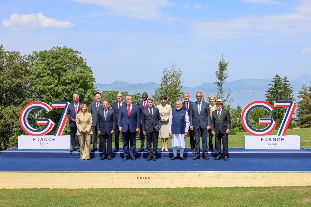 G7 Leaders and Leaders from the invited countiries and the international organization