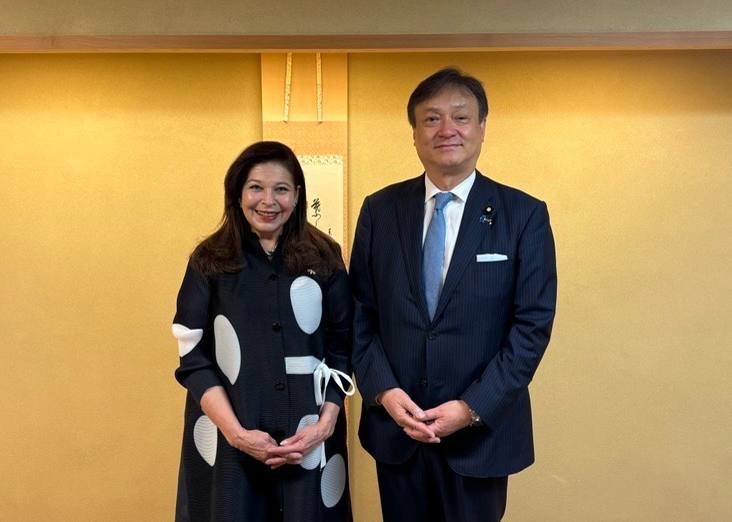 State Minister HORII with Undersecretary of Foreign Affairs Mercado
