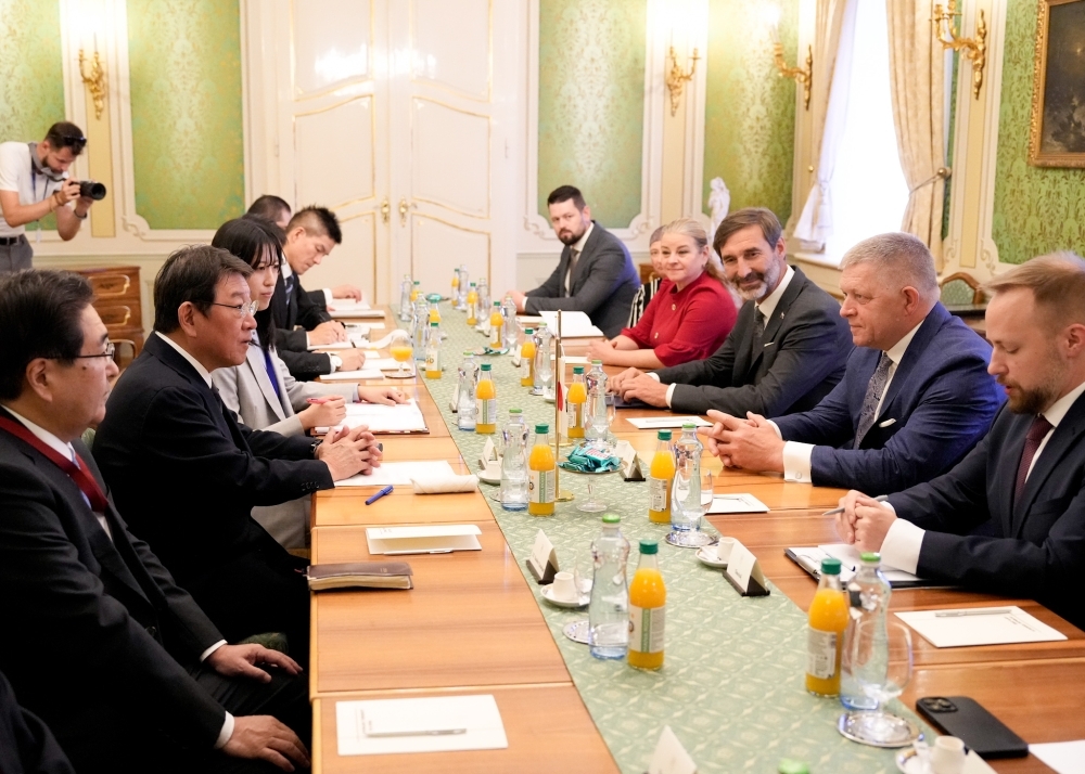 Foreign Ministers MOTEGI held a meeting with Prime Minister Fico