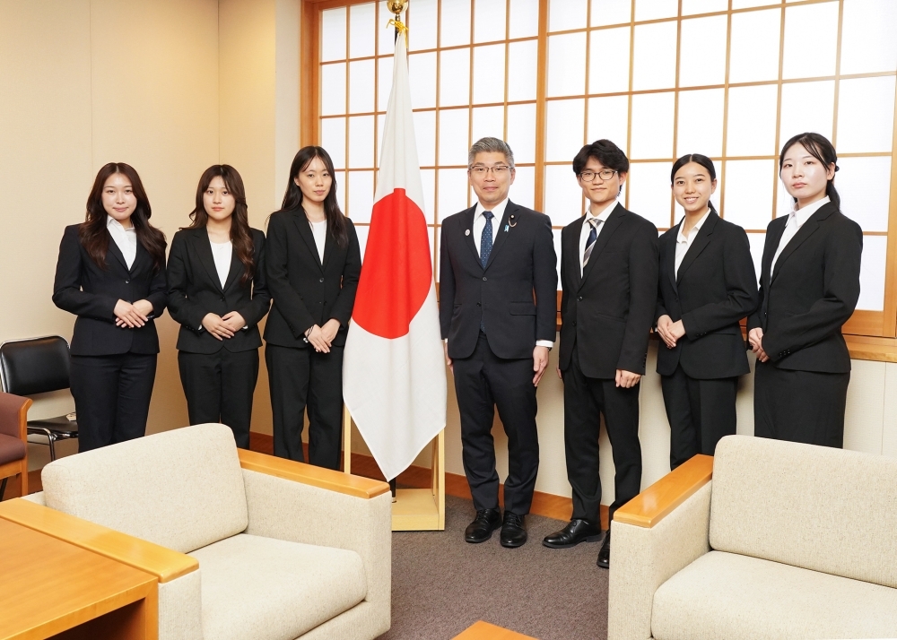 Group photo of participants