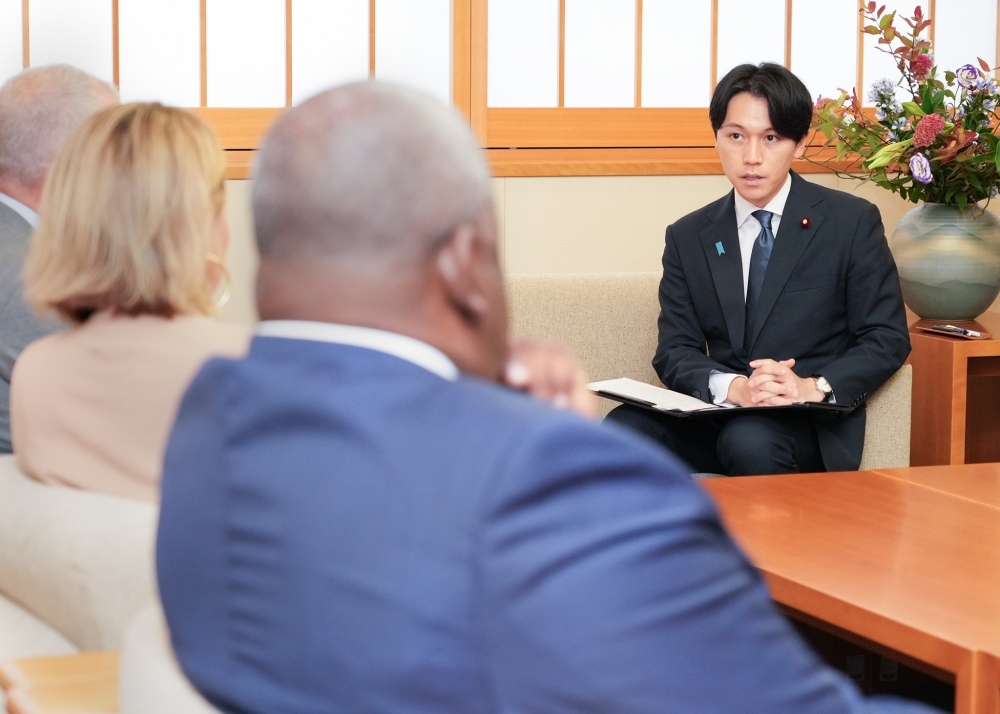 Exchange of views between Parliamentary Vice-Minister OZORA and the Former Members of the U.S. House of Representatives