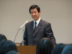 伊藤外務大臣政務官