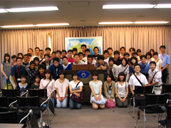 (写真)八千代松陰高等学校の皆さん
