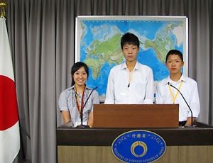 (写真)岐阜県(海津市)平田中学校の皆さん