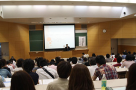 （写真）平成24年度（2012年度）国際情勢講演会　福岡県福岡市（平成24年6月15日）
