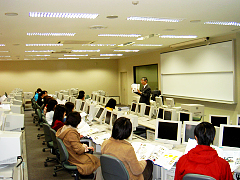 コンピューター室見学