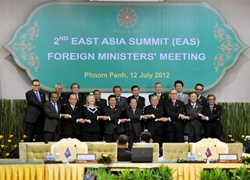 （写真）東アジア首脳会議（EAS）参加国外相会議-2