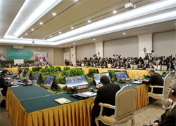 （写真）東アジア首脳会議（EAS）参加国外相会議-3