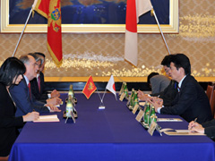 （写真）ローチェン・モンテネグロ外務・欧州統合大臣の来日-2