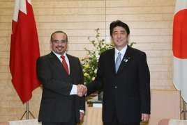 安倍総理大臣とサルマン・バーレーン王国皇太子との会談