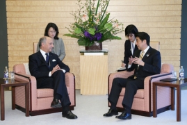 ファビウス・フランス共和国外務大臣の安倍総理表敬 (2)