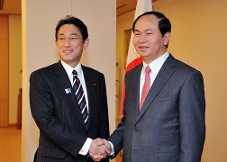 クアン・ベトナム公安大臣による岸田外務大臣への表敬 (1)