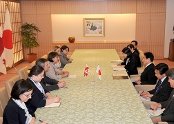 日・グルジア外相会談 (3)