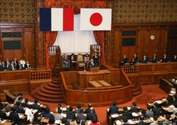 (写真提供:内閣広報室)