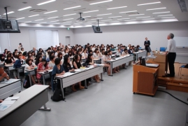 群馬県立女子大学